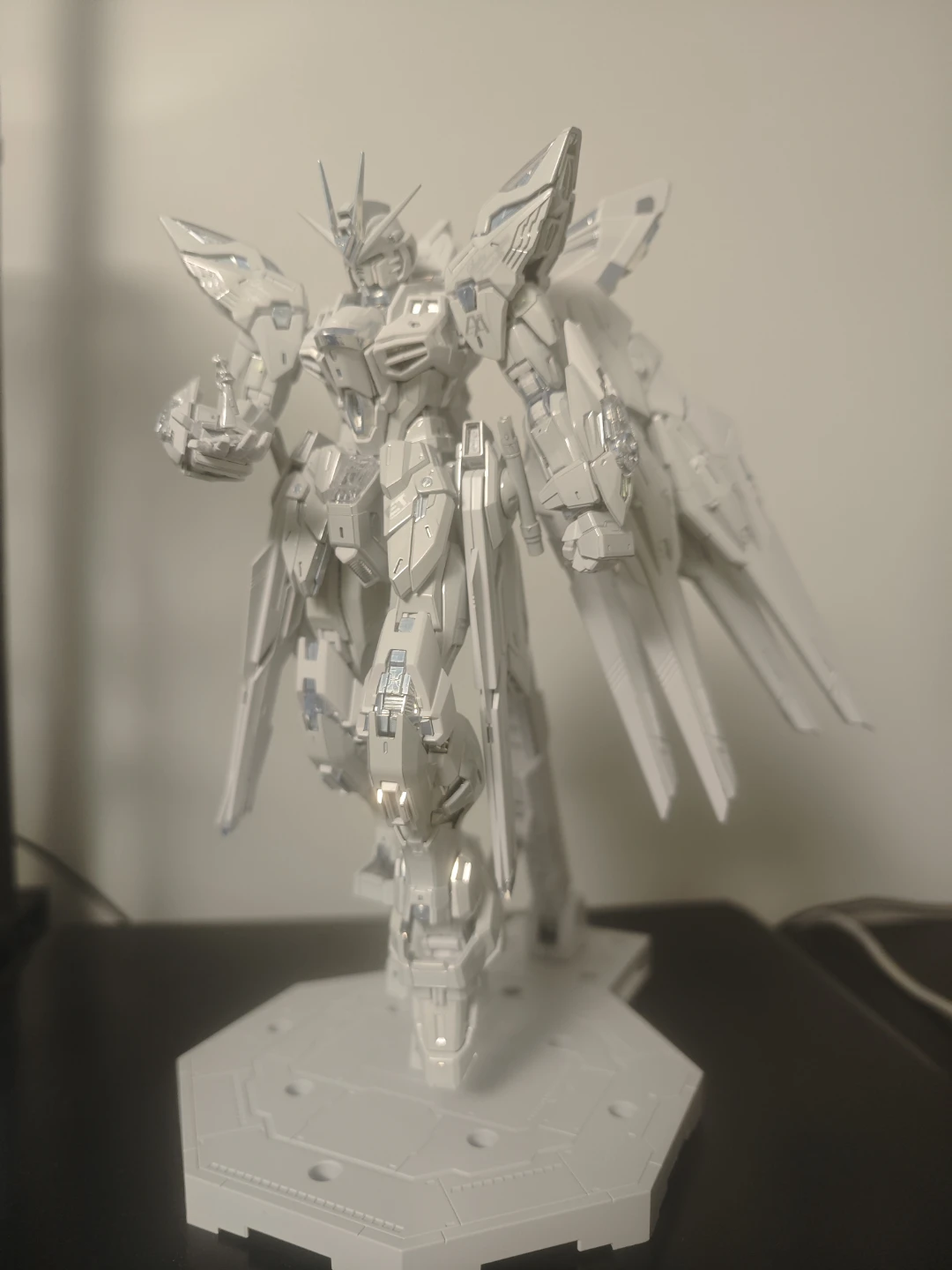 MGEX Strike Freedom Gundam TWILIGHT COATING