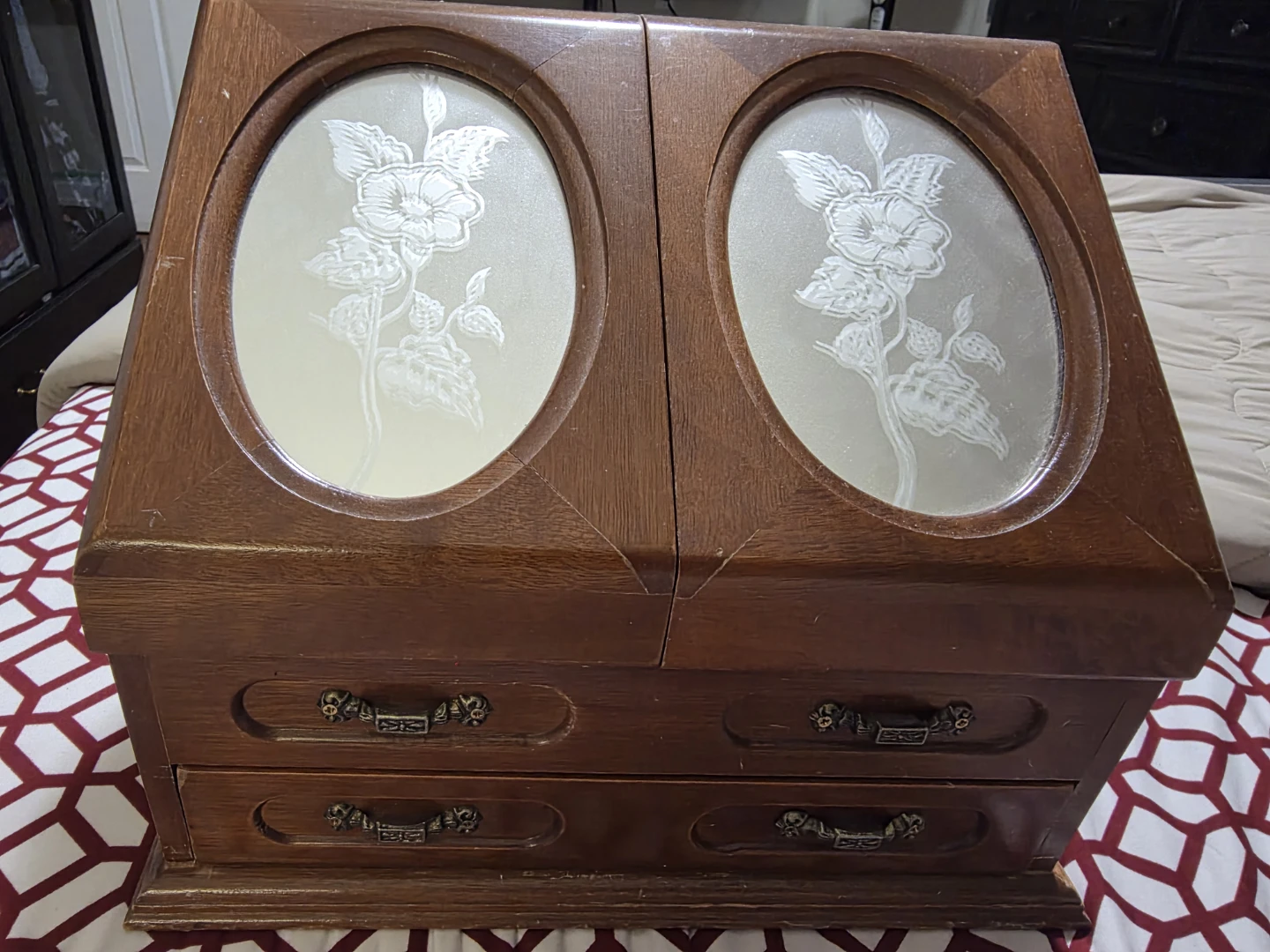 Vintage Wooden Jewellery Box with Mirrored Doors