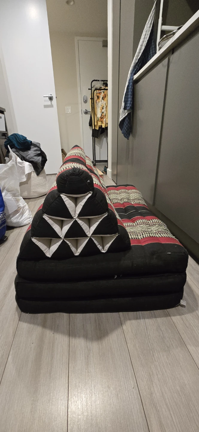 3-Fold Kapok Mat with Triangle Cushion - photo 2