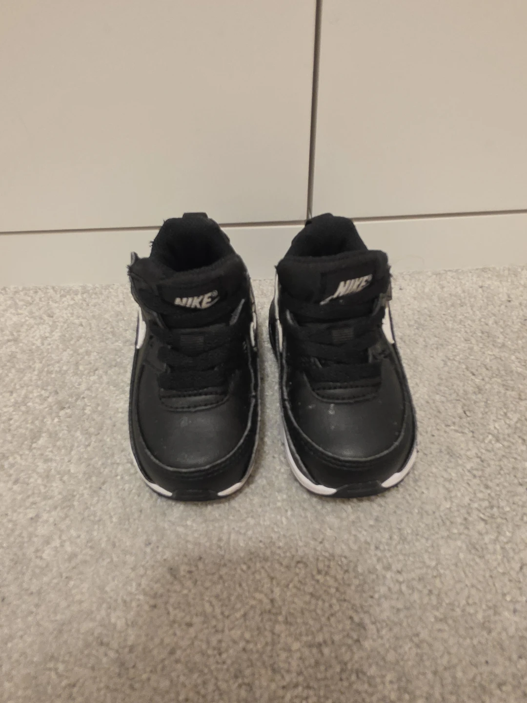 Size 5C Nike Air Max 90