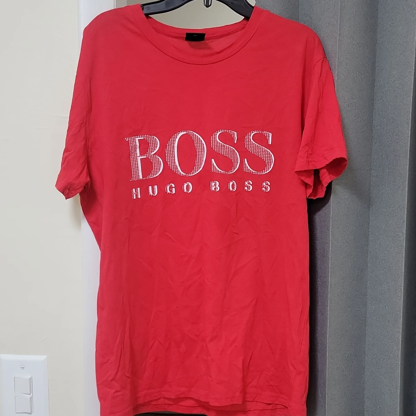 Hugo Boss Red T-Shirt Size M