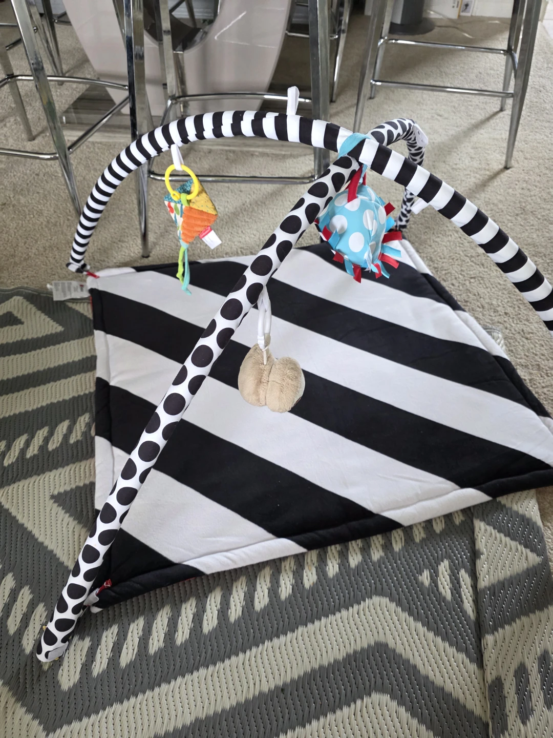Black and White Baby Play Gym with Toys