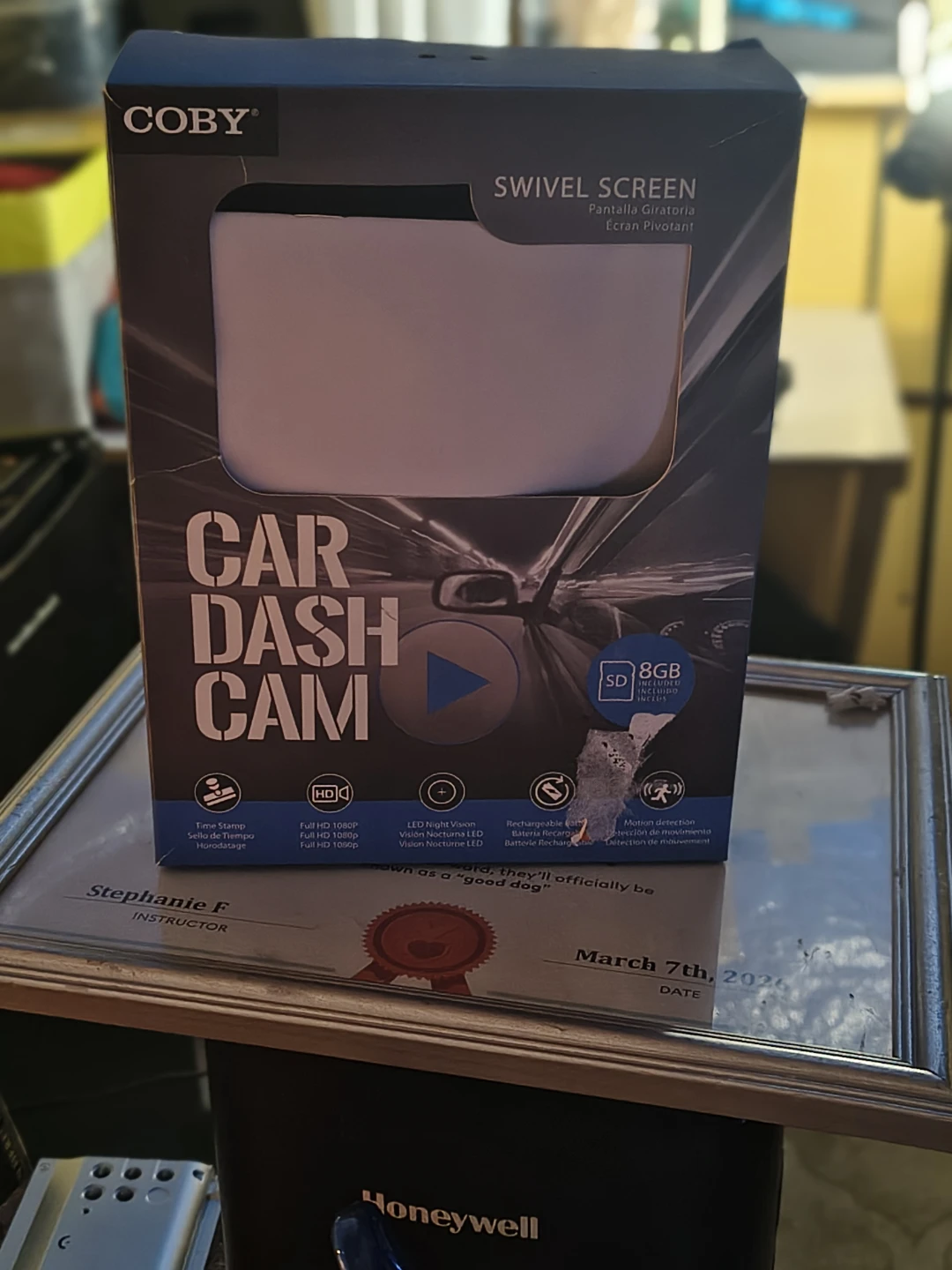 COBY SWIVEL SCREEN CAR DASH CAM - photo 2