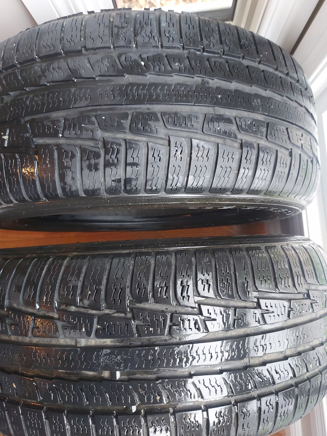 Nokian Hakkapeliitta Winter Tires - Set of 2 - photo 4