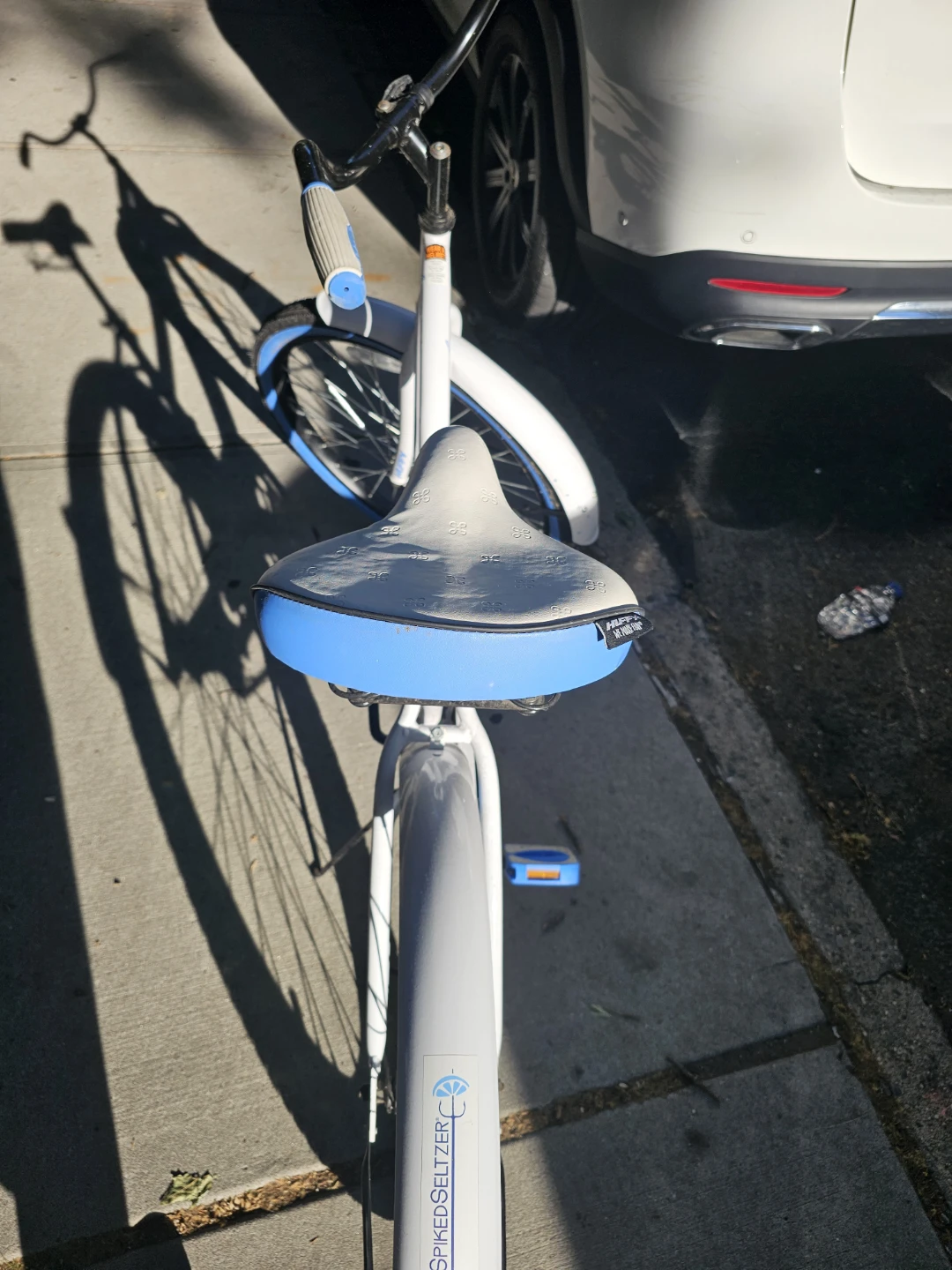 White Spiked Seltzer Cruiser Bike - photo 5