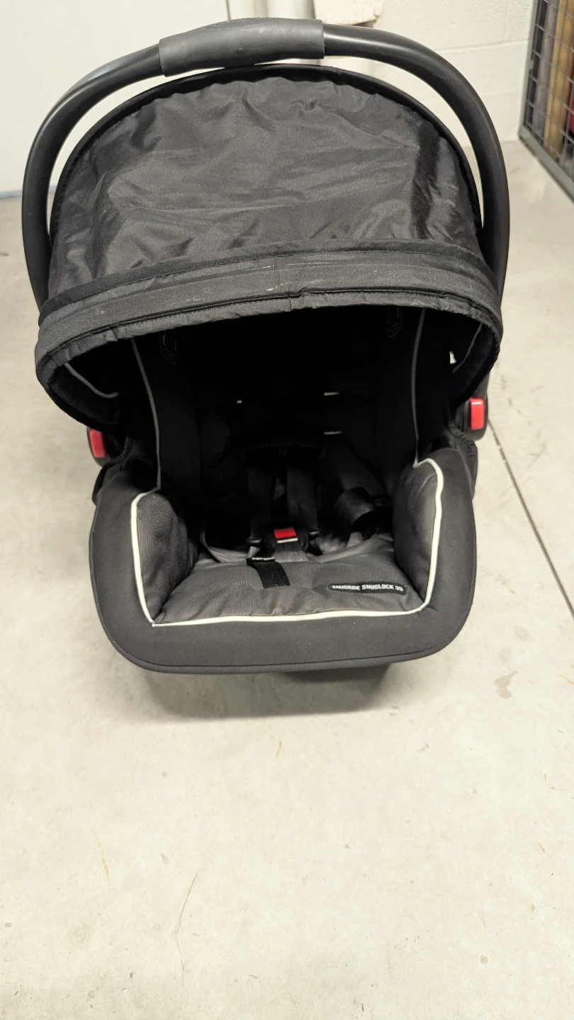 Graco Snugride Snuglock 35 Infant Car Seat - photo 3