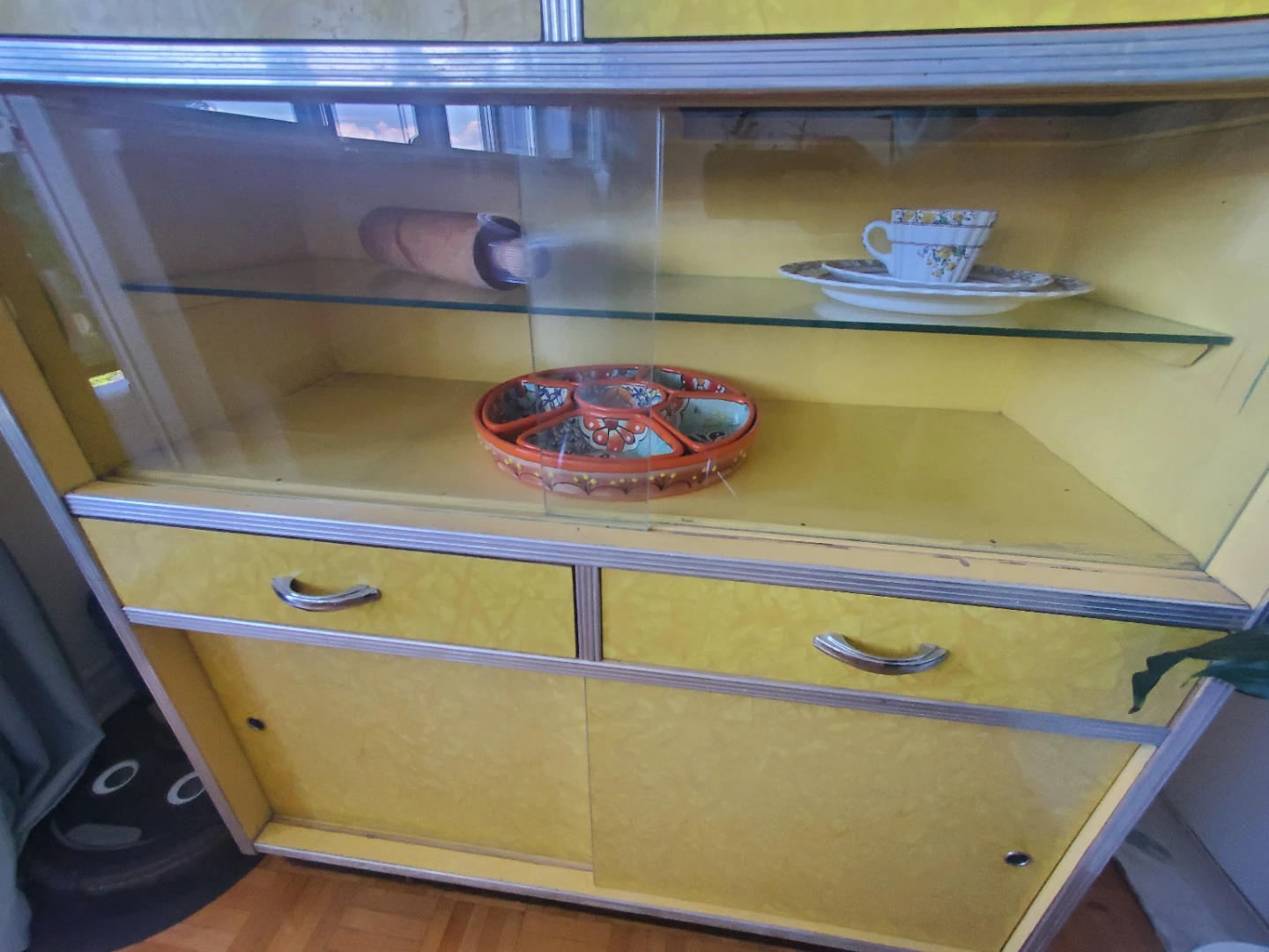 Vintage Yellow Kitchen Cabinet - photo 3