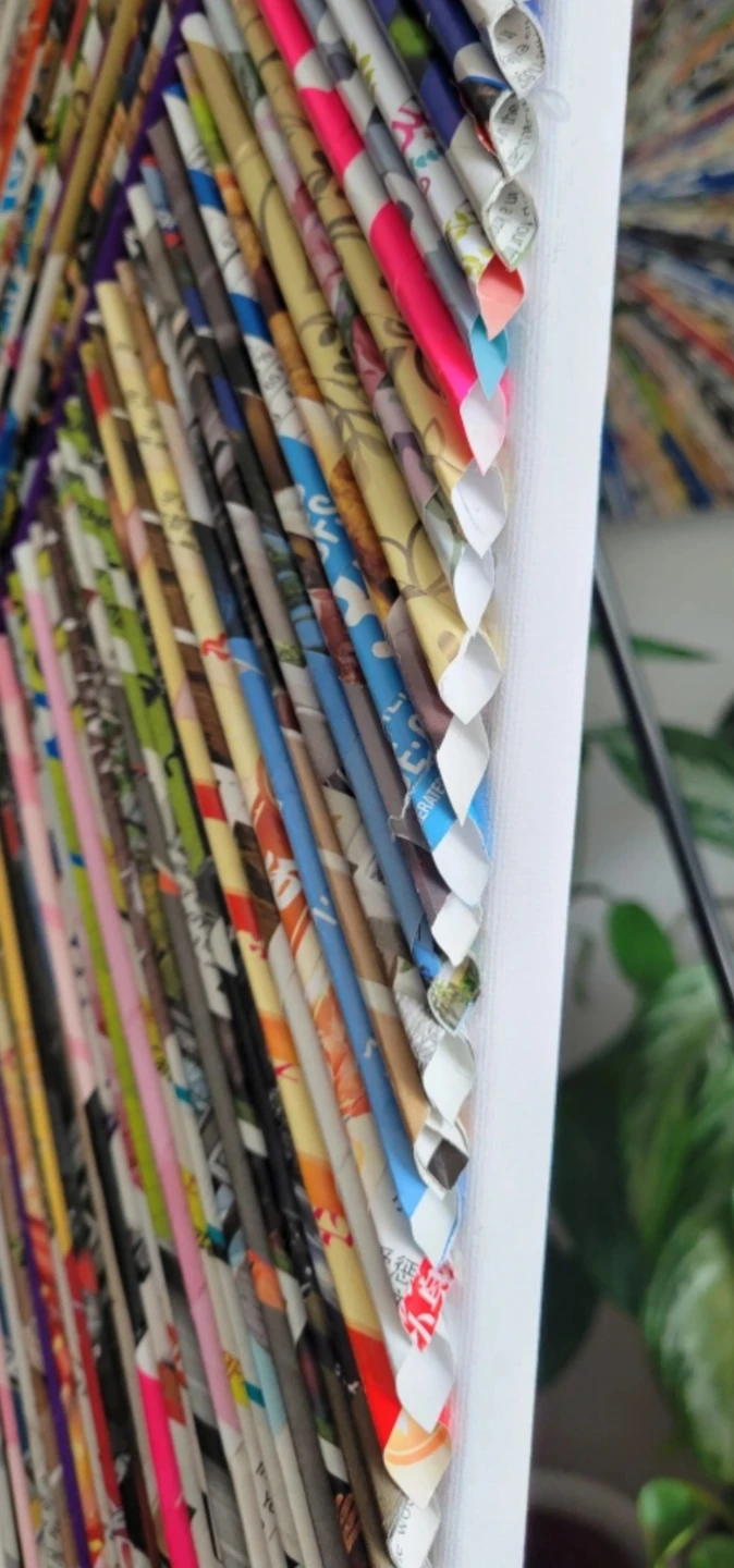 ⚽ Handmade Recycled Magazine Wall Art - photo 4