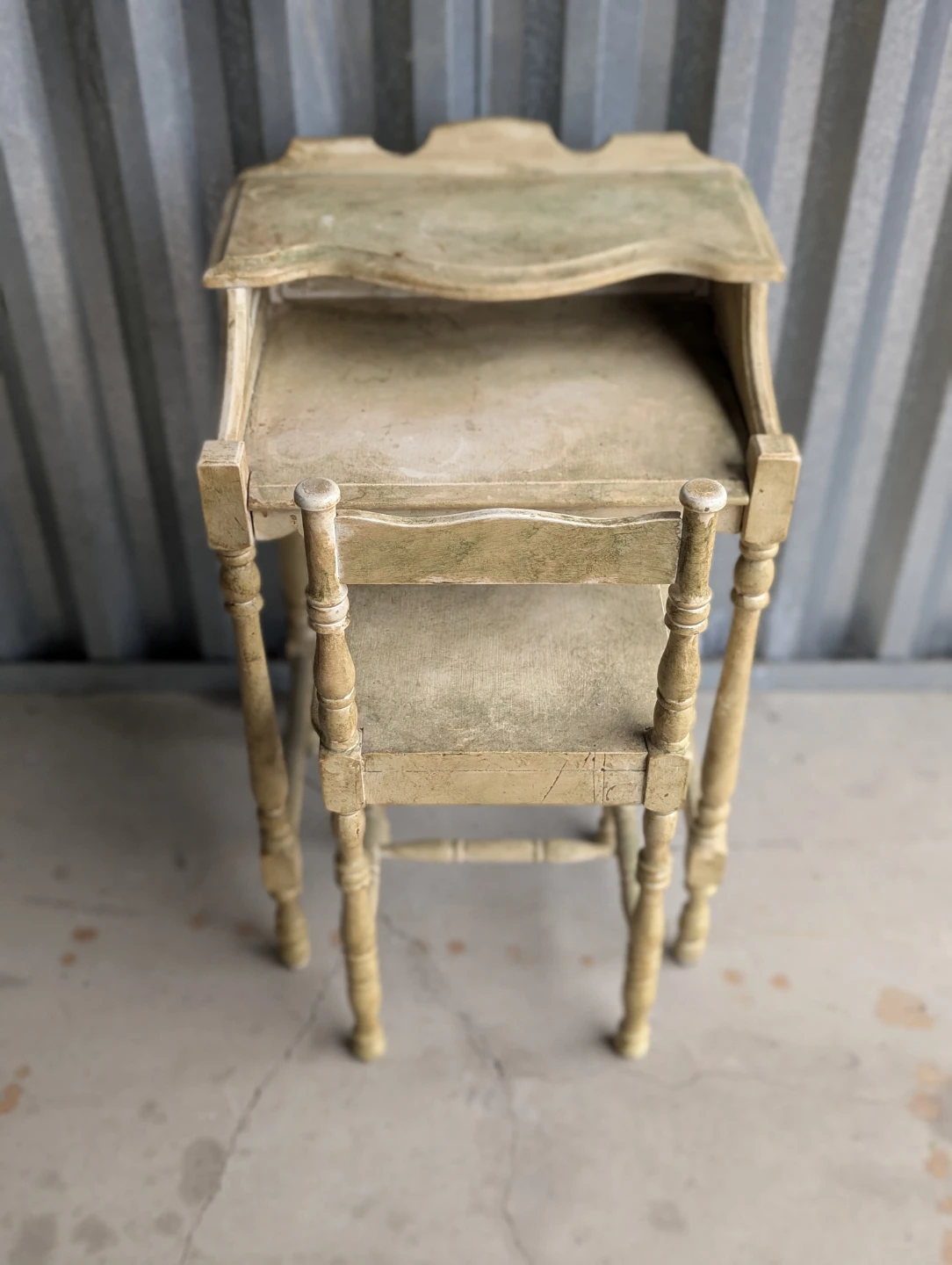 Vintage vanity desk and stool set