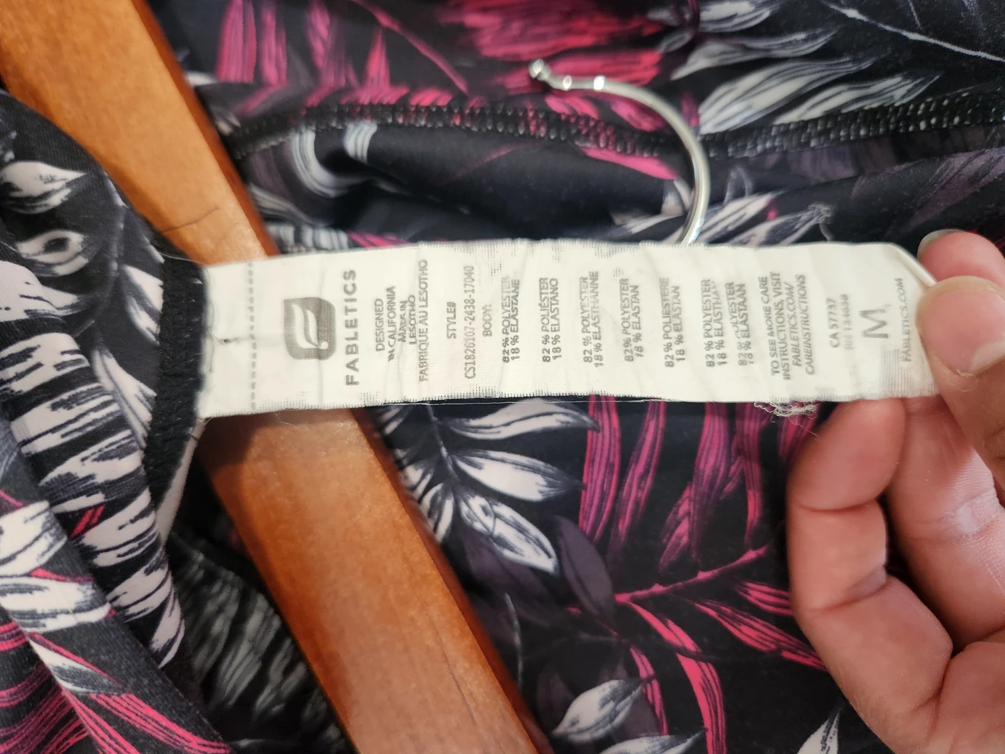 Fabletics Capri Leggings Floral Print Size M ⚽ - photo 3