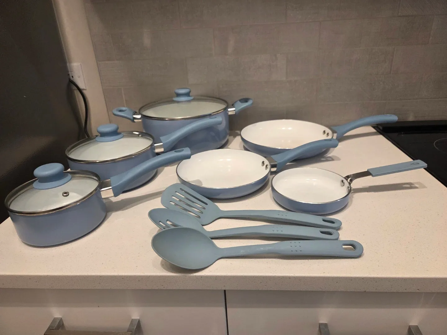 Mainstays Ceramic Nonstick 12 Piece Cookware Set, Blue Linen