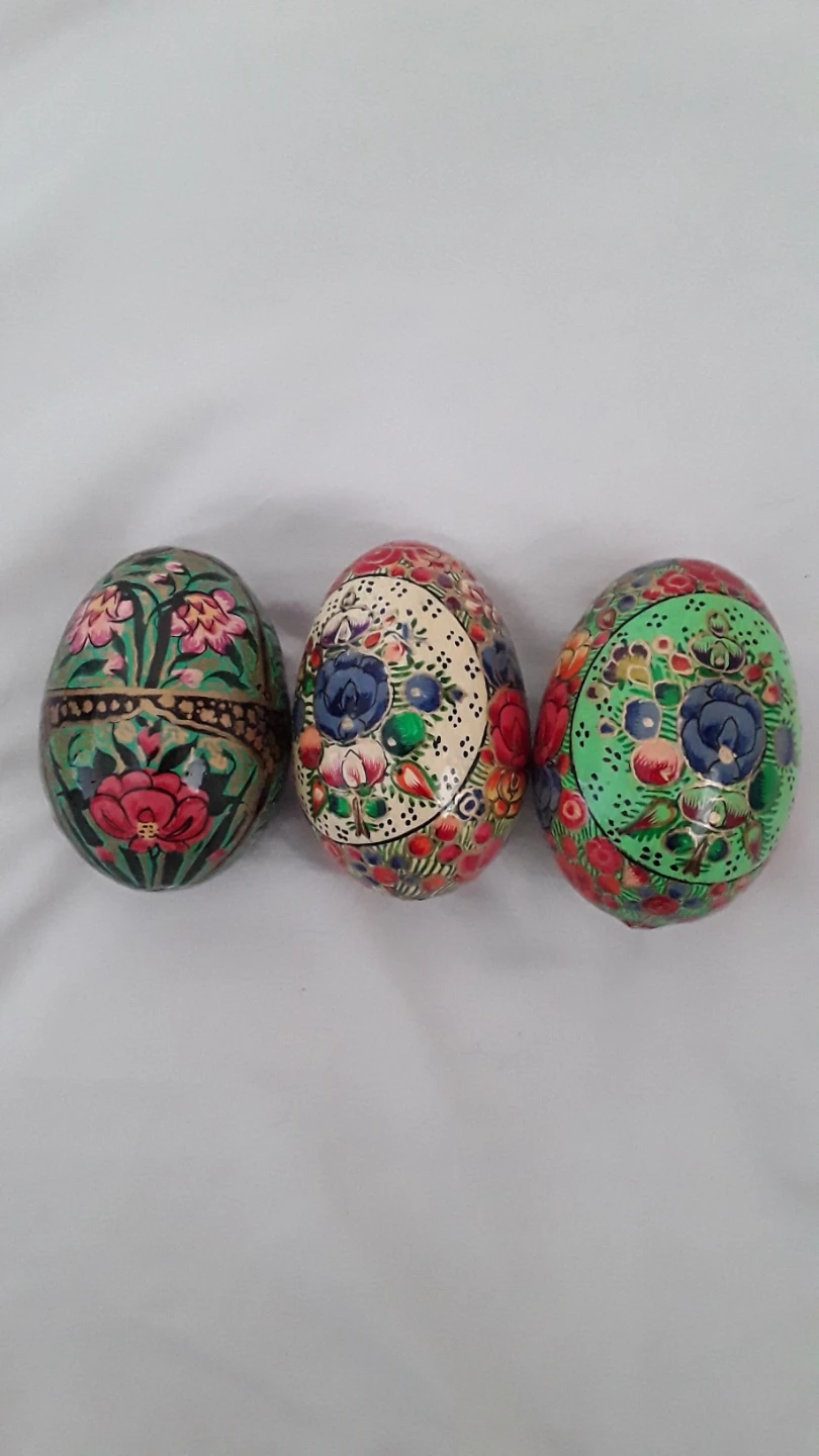 NEW SET OF 3 HAND-PAINTED DECORATIVE  EASTER EGGS - photo 2