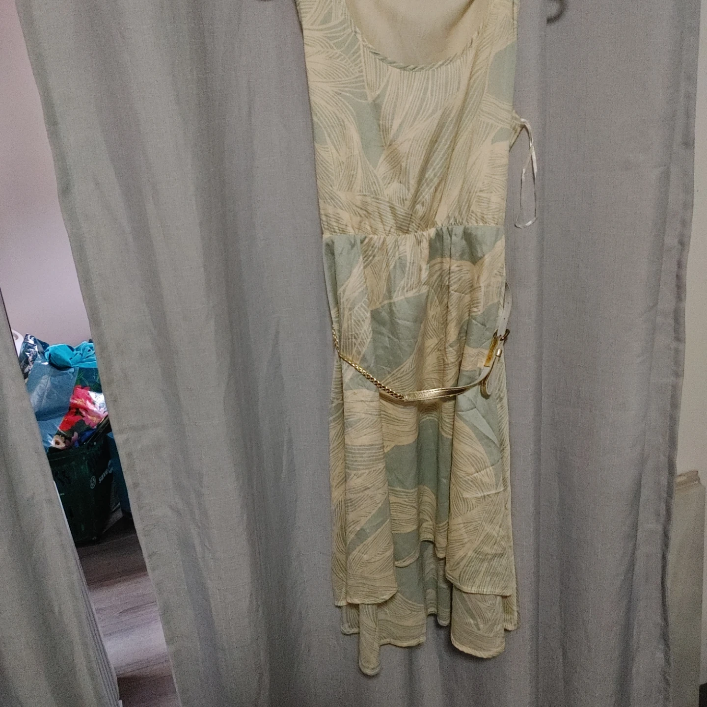 Women's Sleeveless Midi Dress