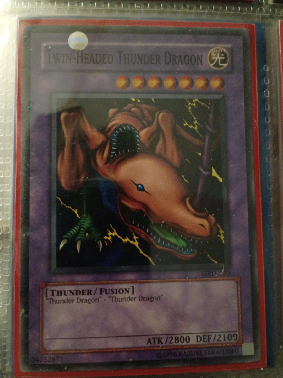 Yu-Gi-Oh! Twin-Headed Thunder Dragon MRD-120 ⚽