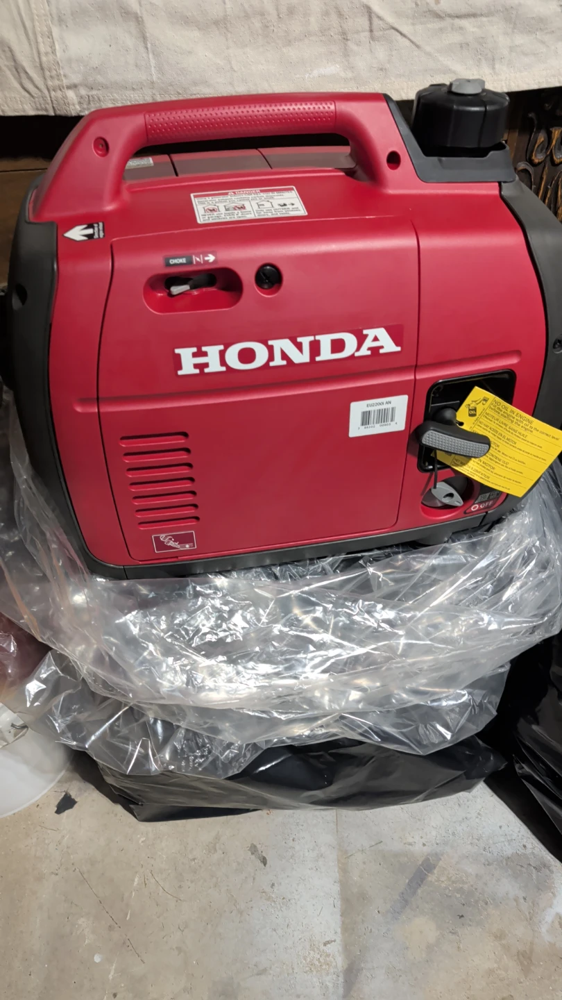 Honda EU2200i Inverter Generator
