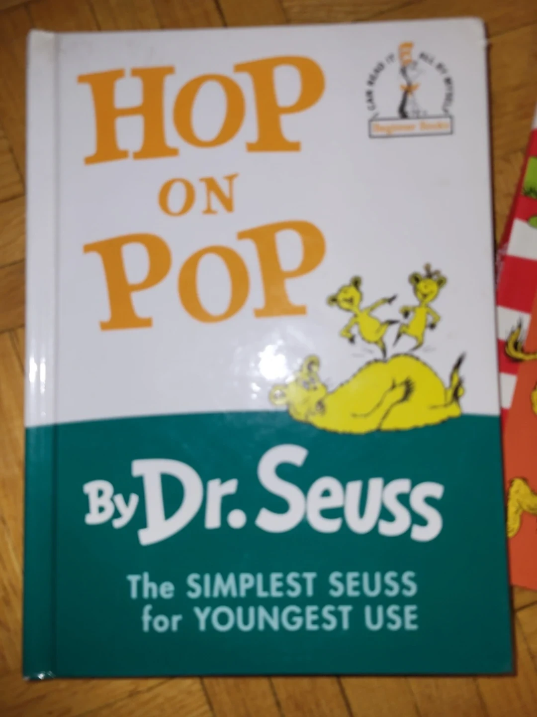 ⚽️ Hop on Pop by Dr. Seuss Beginner Book