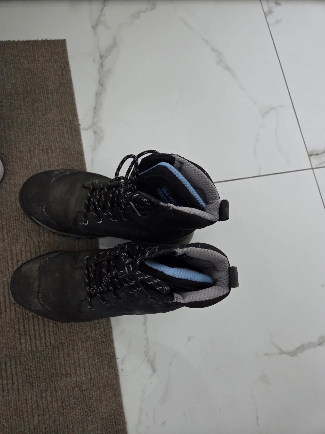 Dakota High-Neck Steel Toe Boots – Excellent Condition