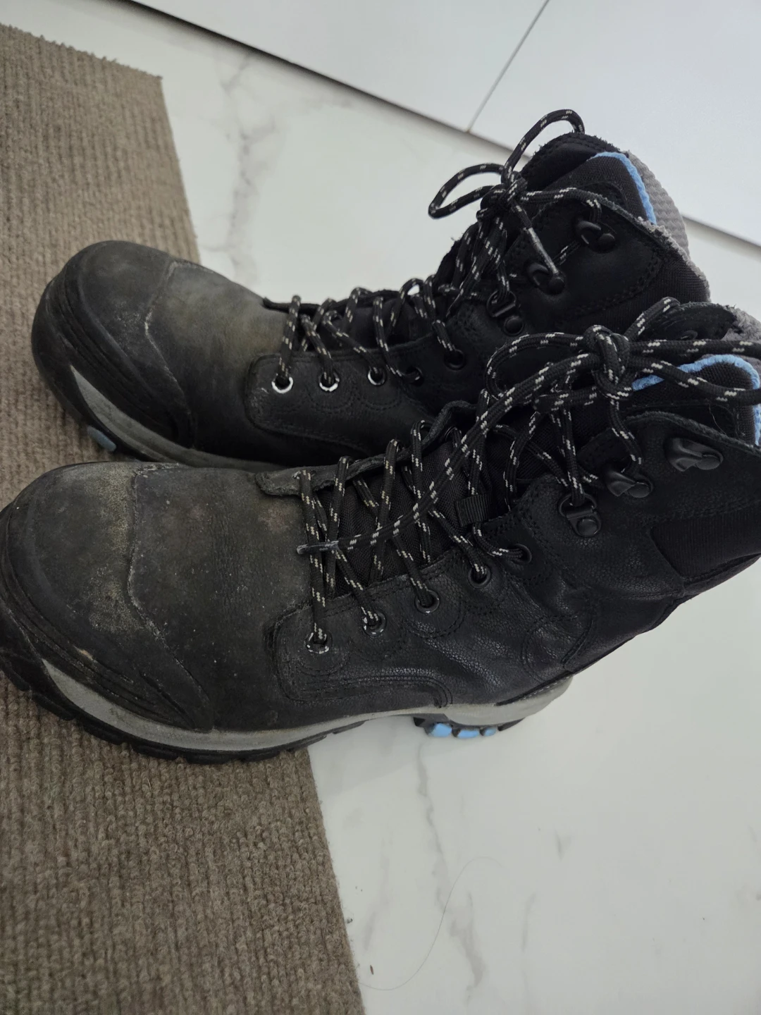 Dakota High-Neck Steel Toe Boots – Excellent Condition - photo 3