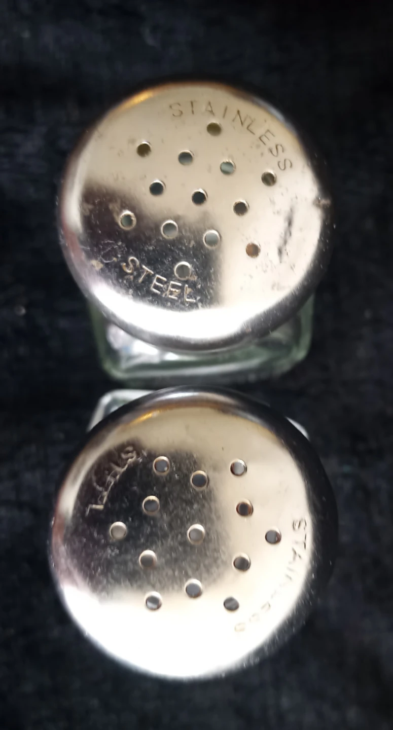 Pair of Stainless Steel & Glass Salt and Pepper Shakers⚽ - photo 2
