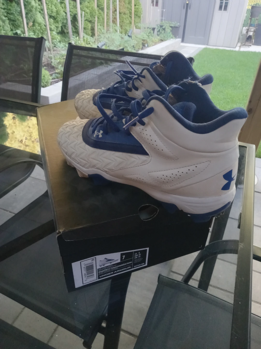 Under Armour UA Leadoff Mid 3.0 Baseball Cleats Size 7