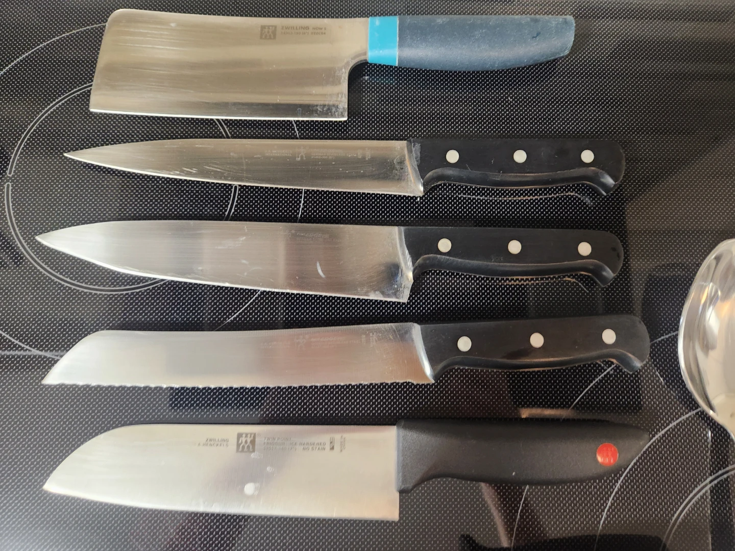 Zwilling J.A. Henckels Knife Set and Kitchen Utensils - photo 4