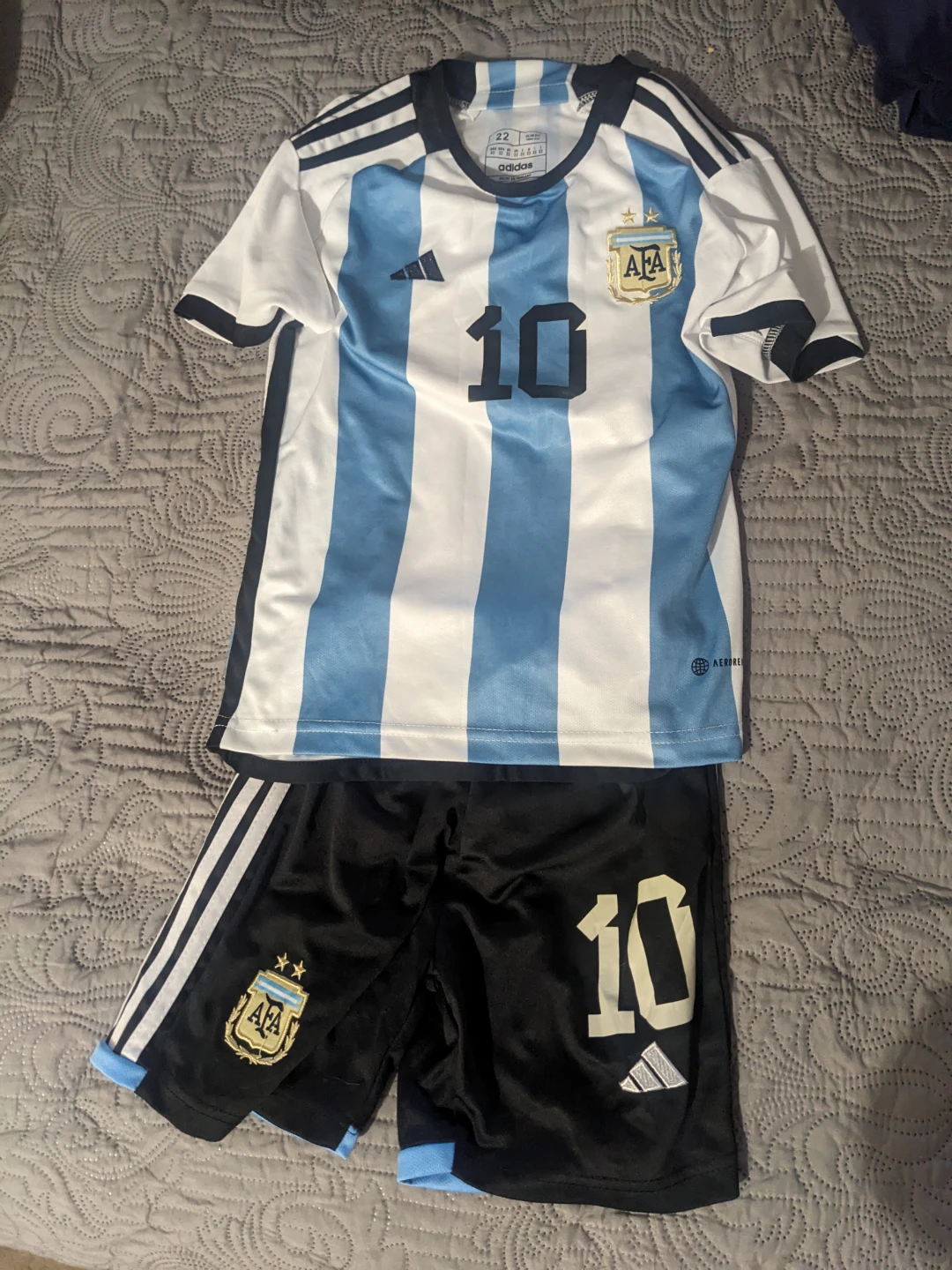 Argentina Messi #10 Soccer Jersey and Shorts Set Size 22