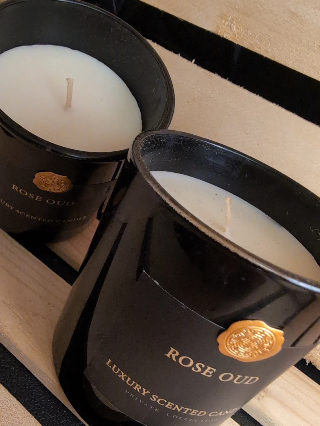 Rose Oud Luxury Scented Candle - Private Collection - photo 3