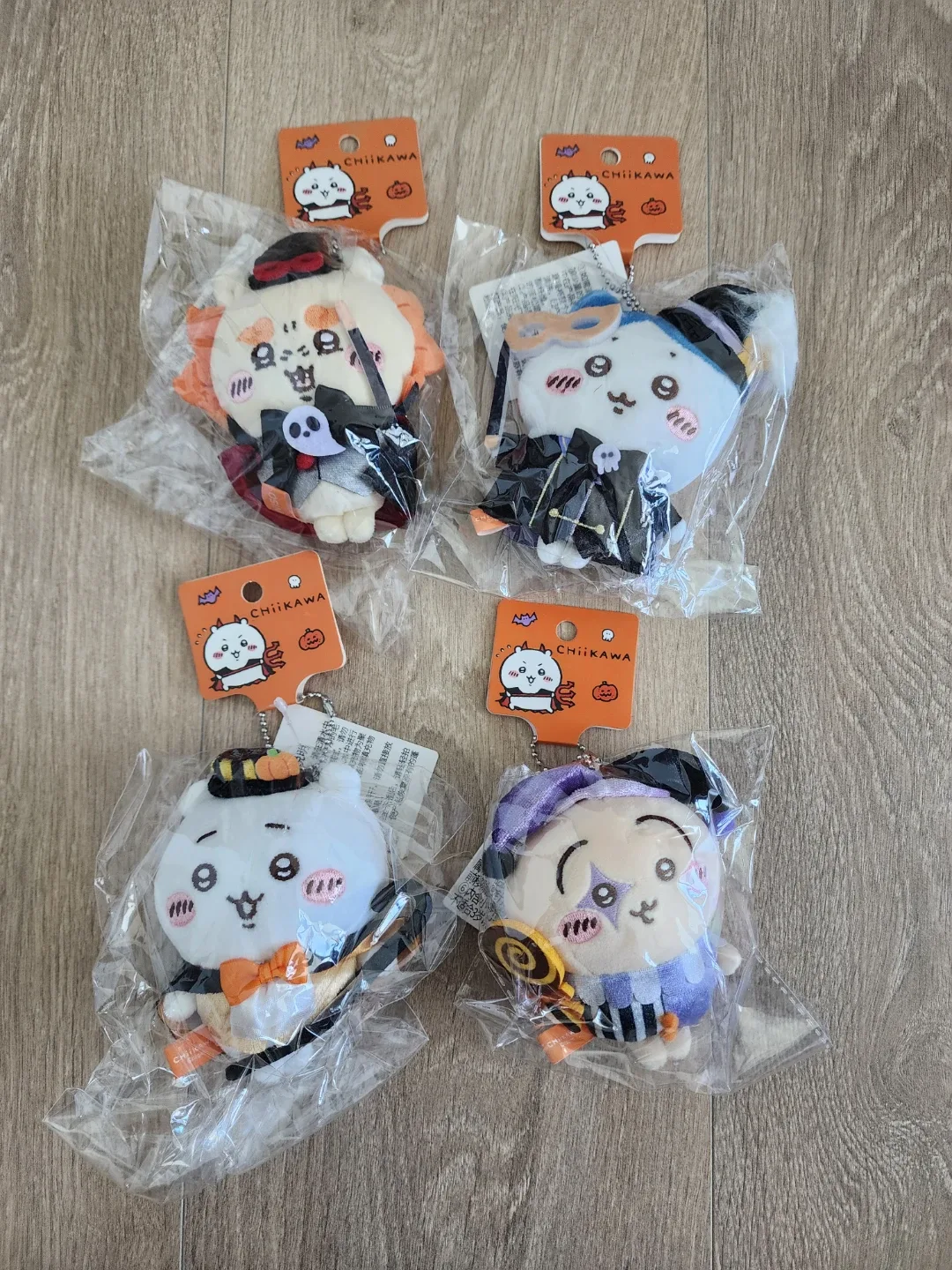 Chiikawa Usagi Hachiware Shisa Halloween Plush Keychain