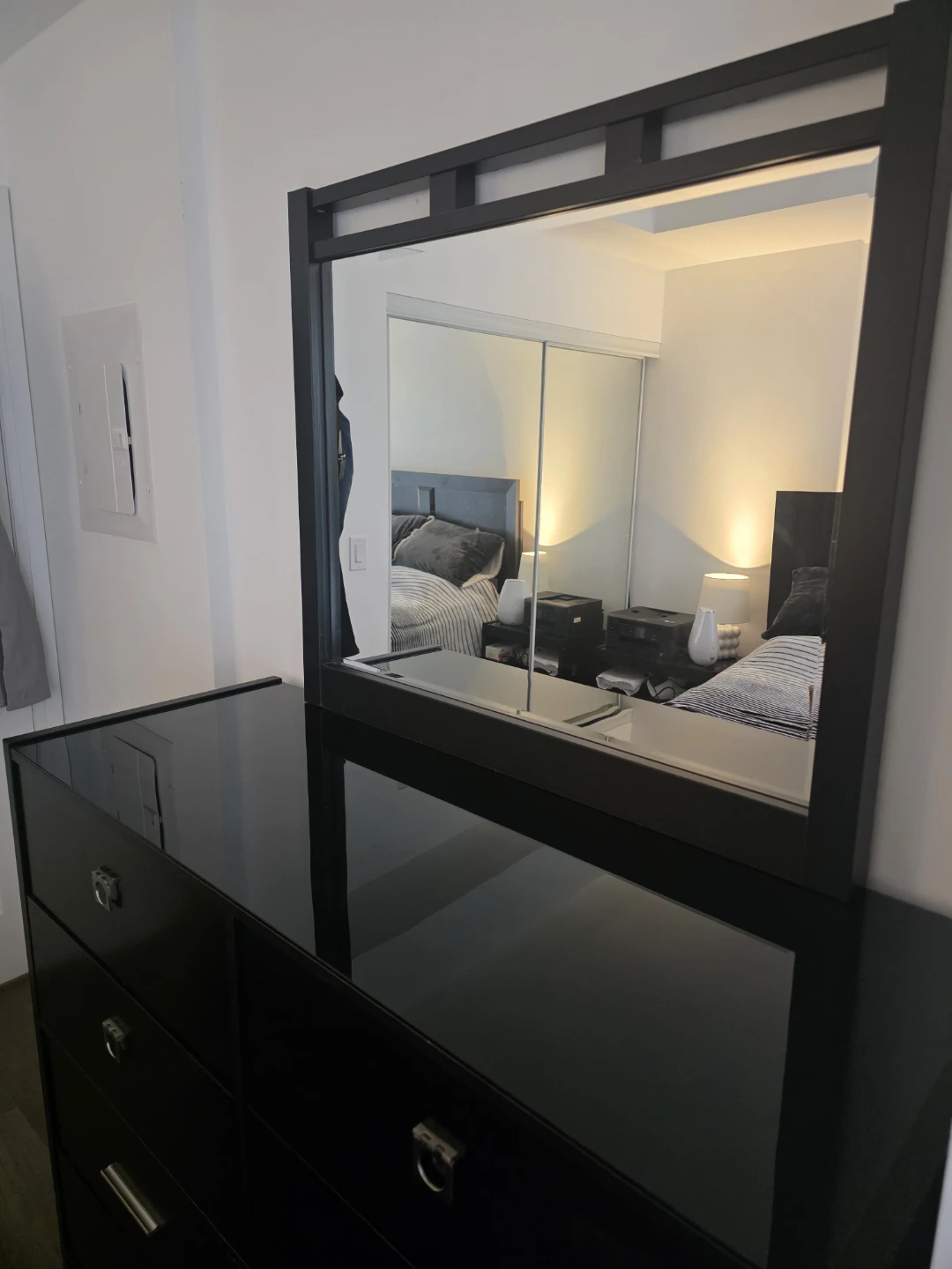 Dark brown Dresser with detachable mirror with 8 drawers - photo 3