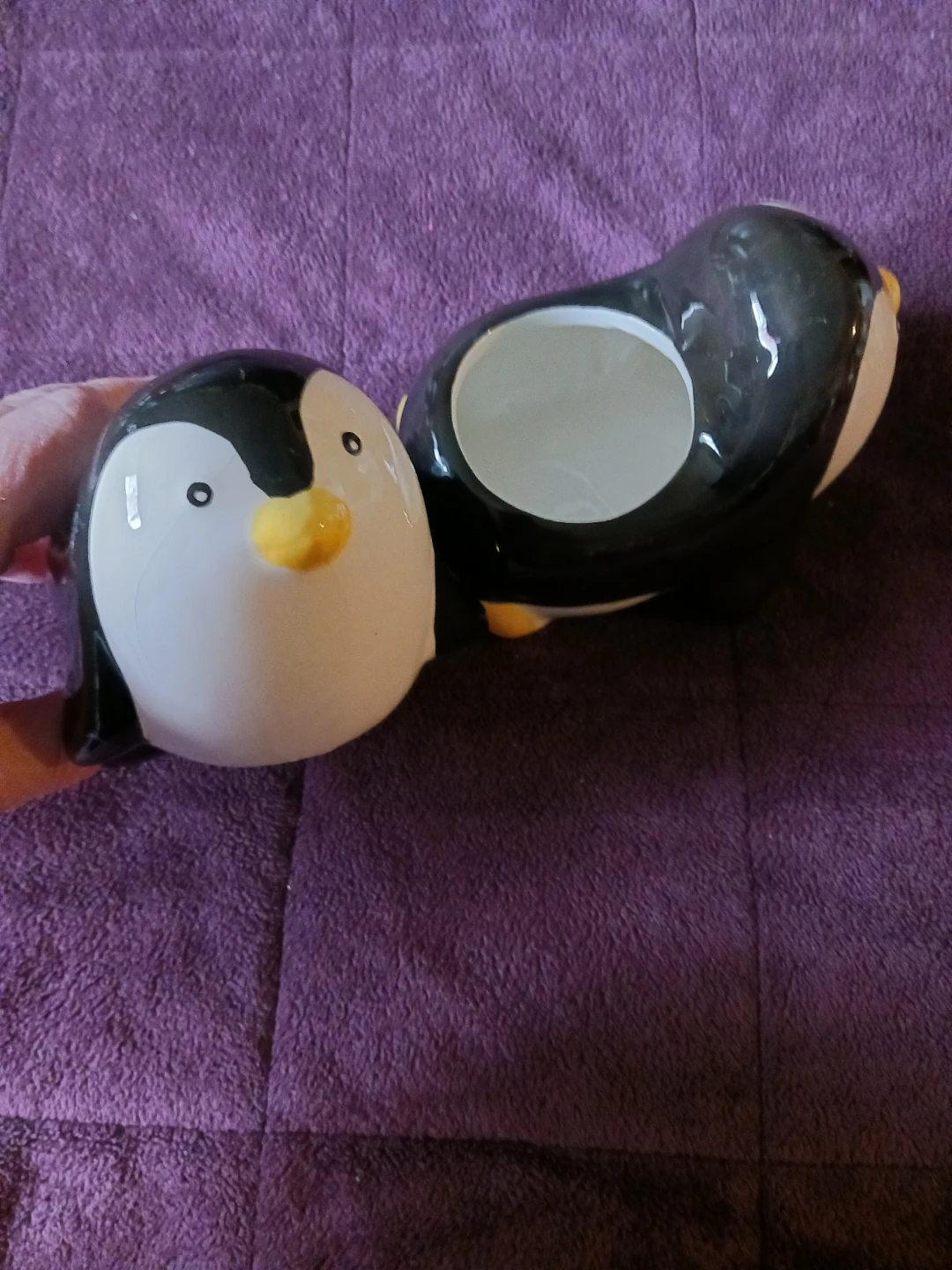 Set of 2 Ceramic Penguin Planters/Holders - photo 5