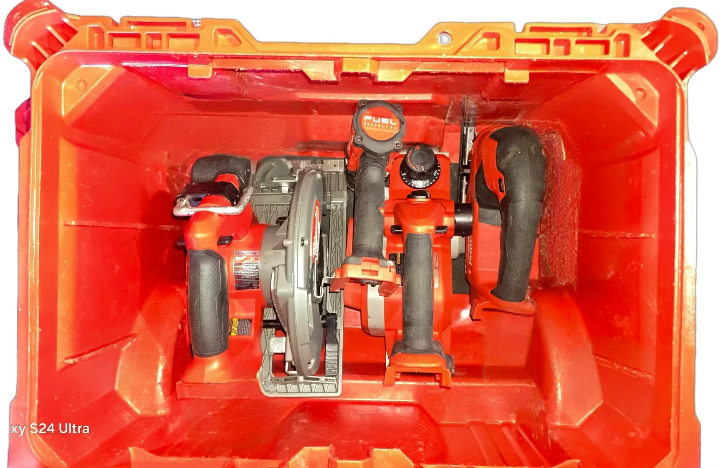 Milwaukee M18 FUEL Power Tool Kit with PACKOUT Case - photo 2