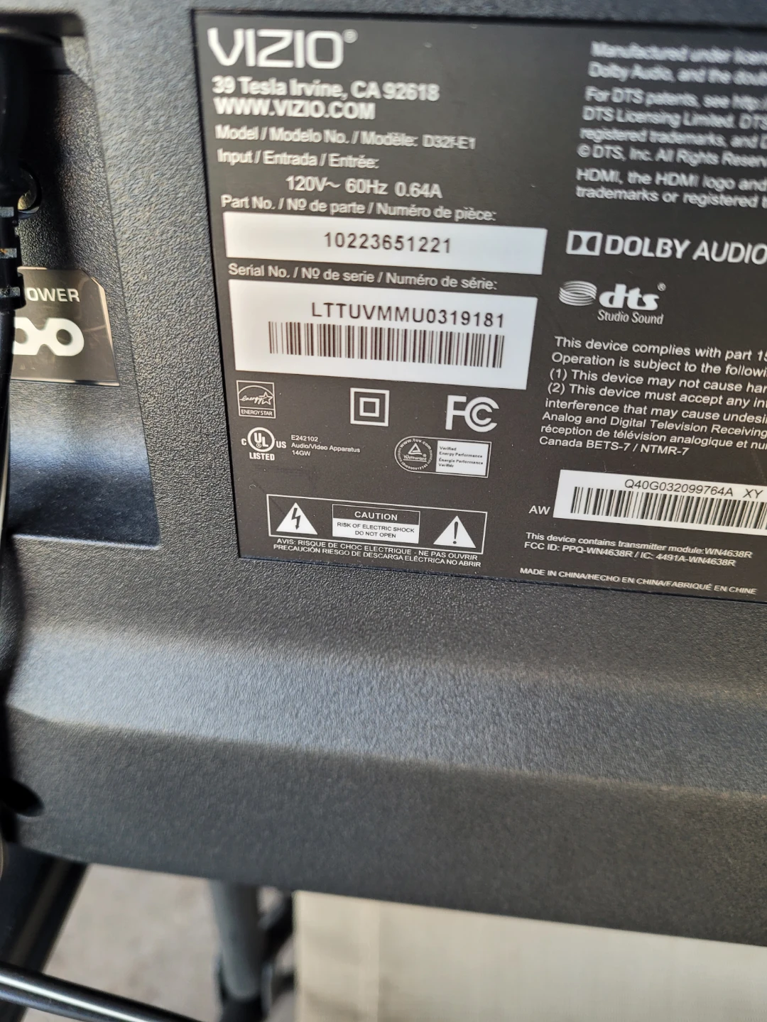Vizio D32F-E1 32 Inch Smart LED TV - photo 3