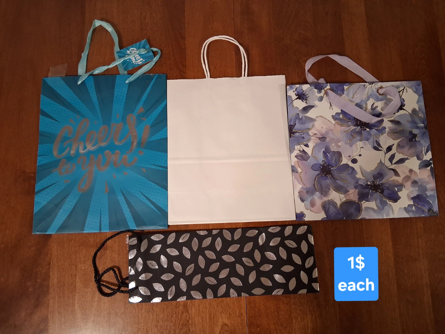 23 Gift bags and birthday card - photo 2