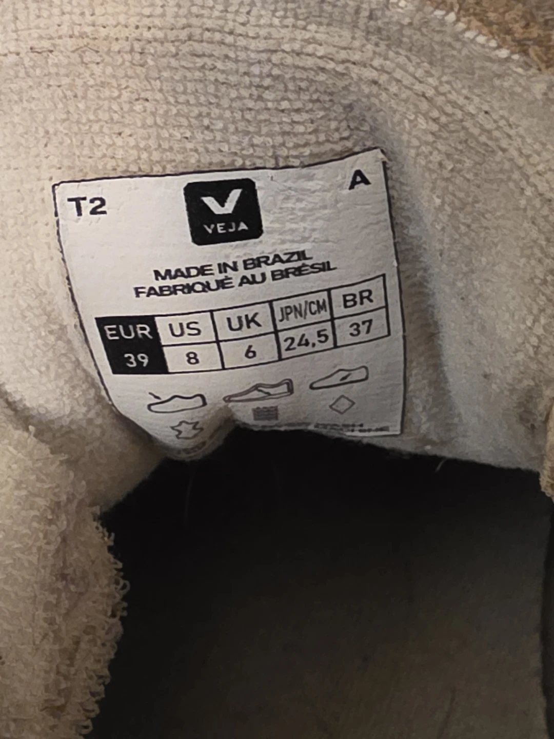 Veja womens Sneakers Size 8 US - photo 3