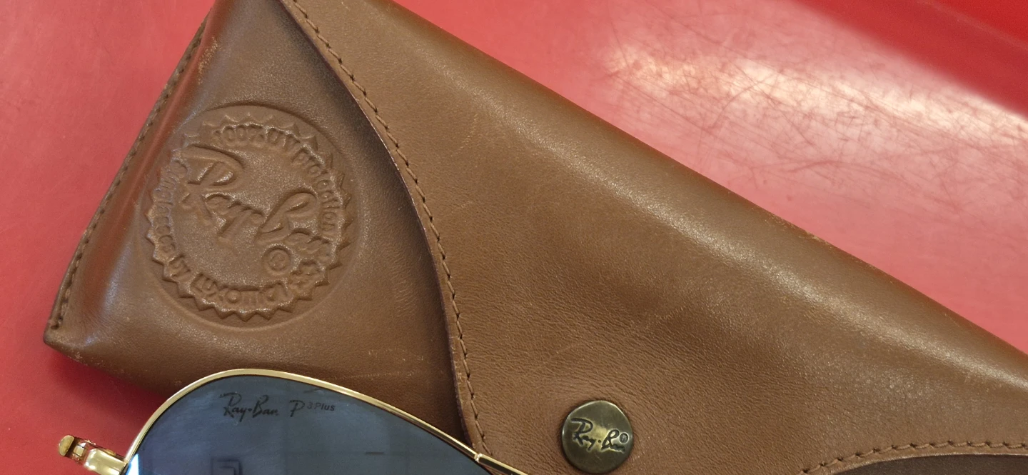 Ray-Ban Aviator Sunglasses with Case - photo 3