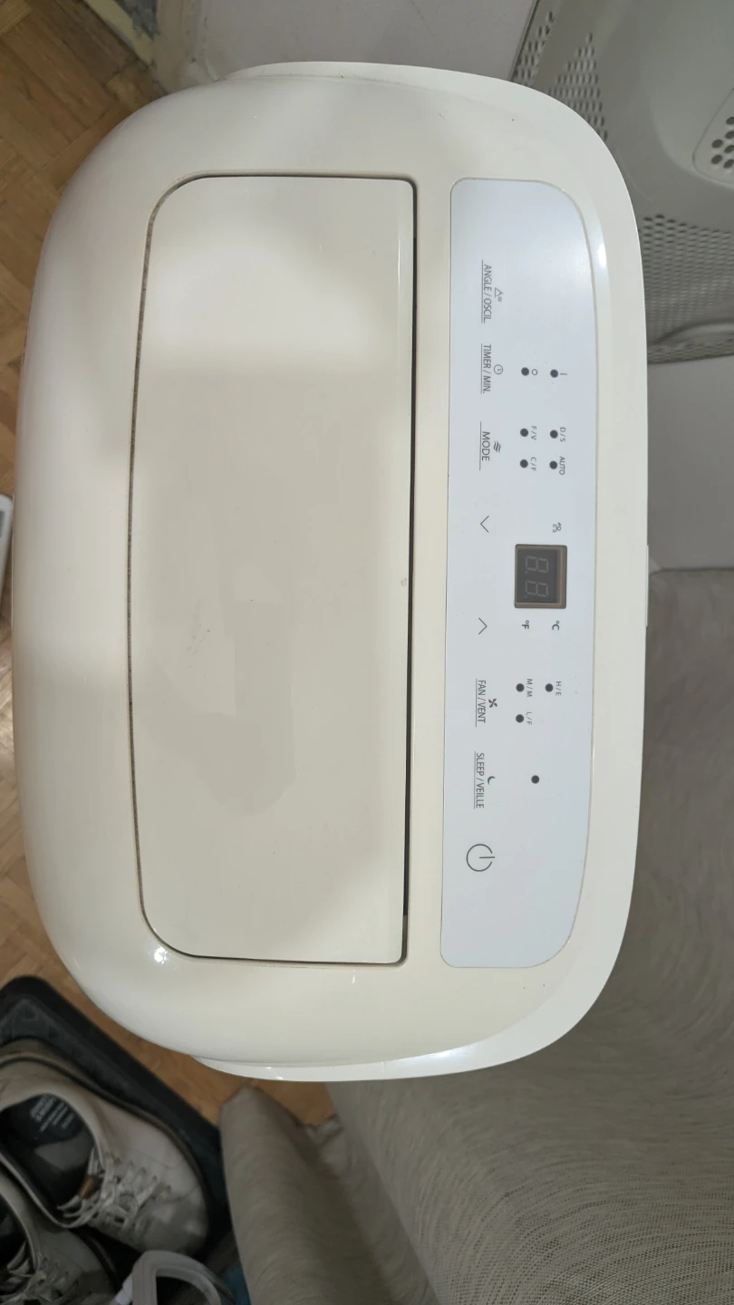 Toshiba 12,000 BTU Portable Air Conditioner AC+Remote control - photo 2