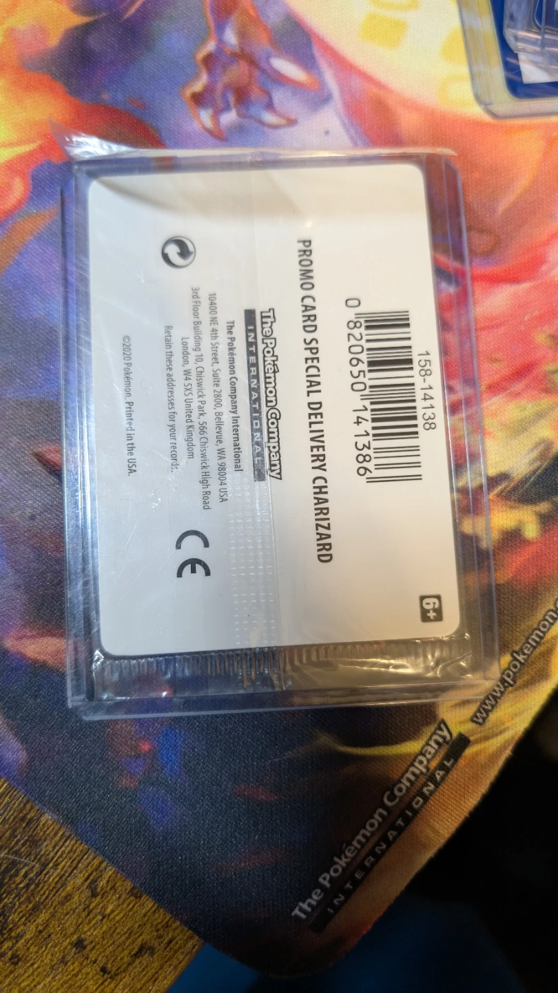 Special Delivery Charizard Pokémon Card - photo 2
