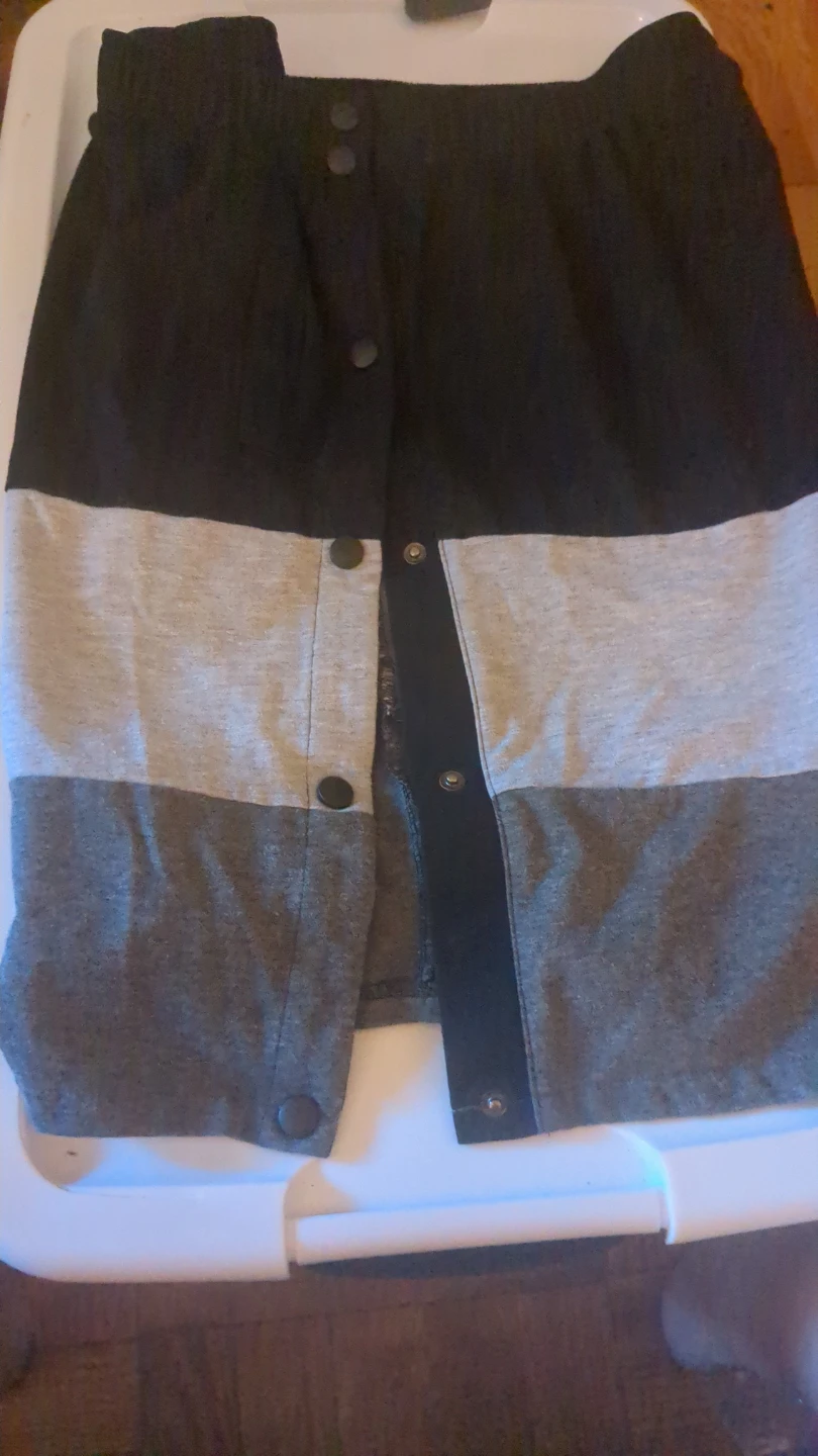 Deyeek Colorblock Snap Button Shorts XL - photo 4
