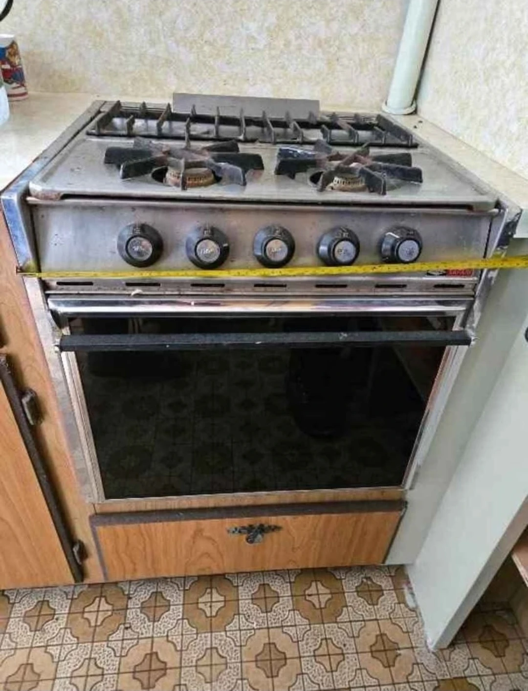 Safari 4-Burner Propane Stove with Oven