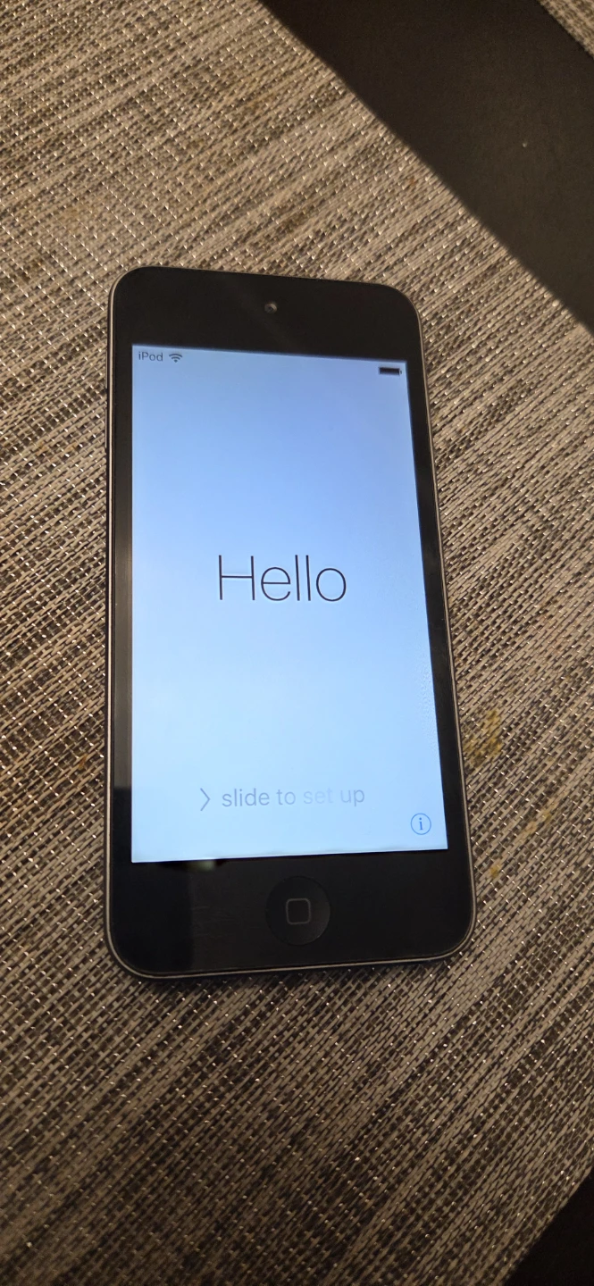 Apple iPod Touch (5th Gen) A1421
