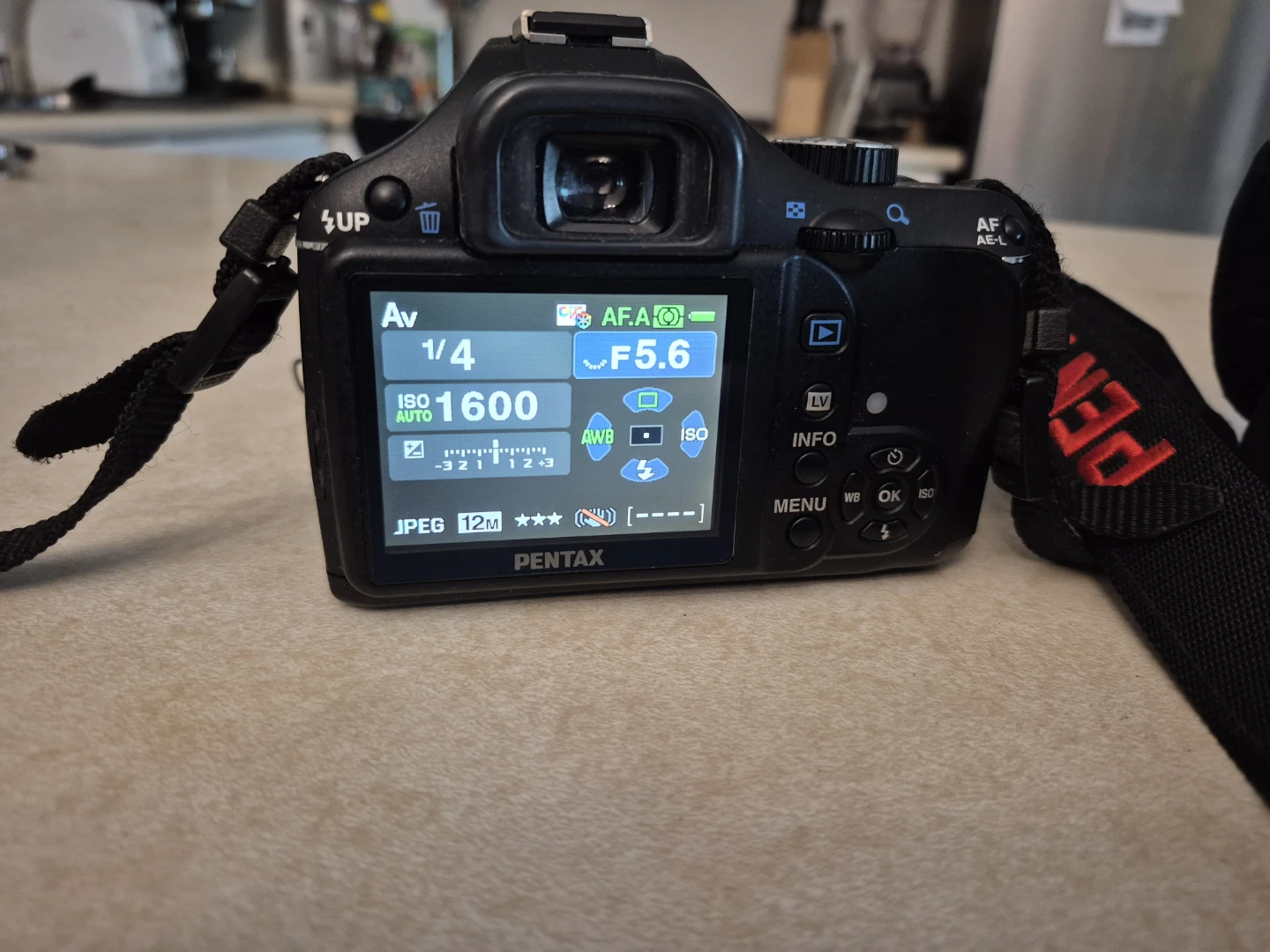 Pentax K-x DSLR Camera *AS IS - see description!* - photo 3