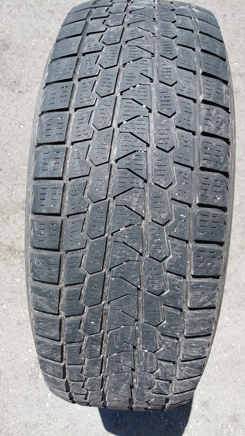 Yokohama Ice Guard IG53 Winter Tire (Set of 4) 205/60R16 - photo 3