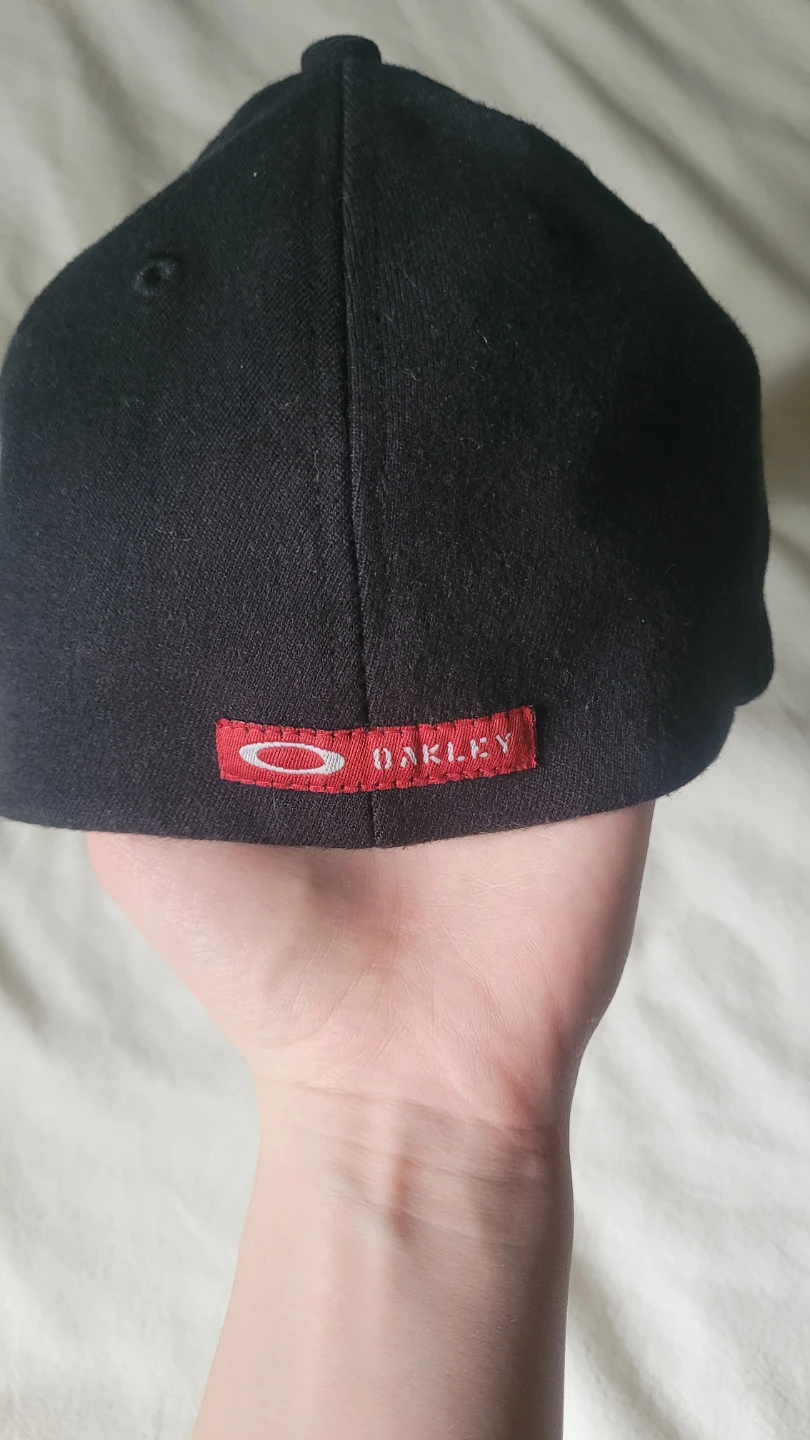 Oakley Black Fitted Baseball Cap S-M - photo 4