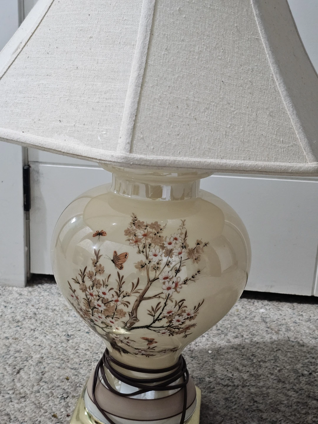 Table Lamp with Floral Design