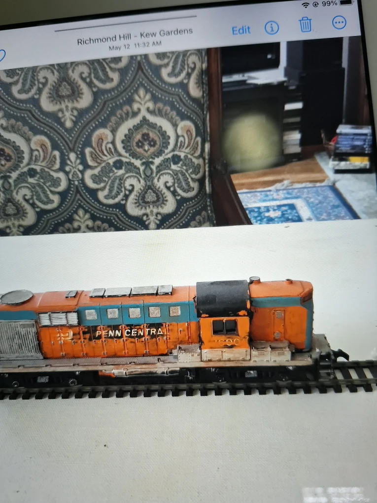 Penn Central Model Train Engine