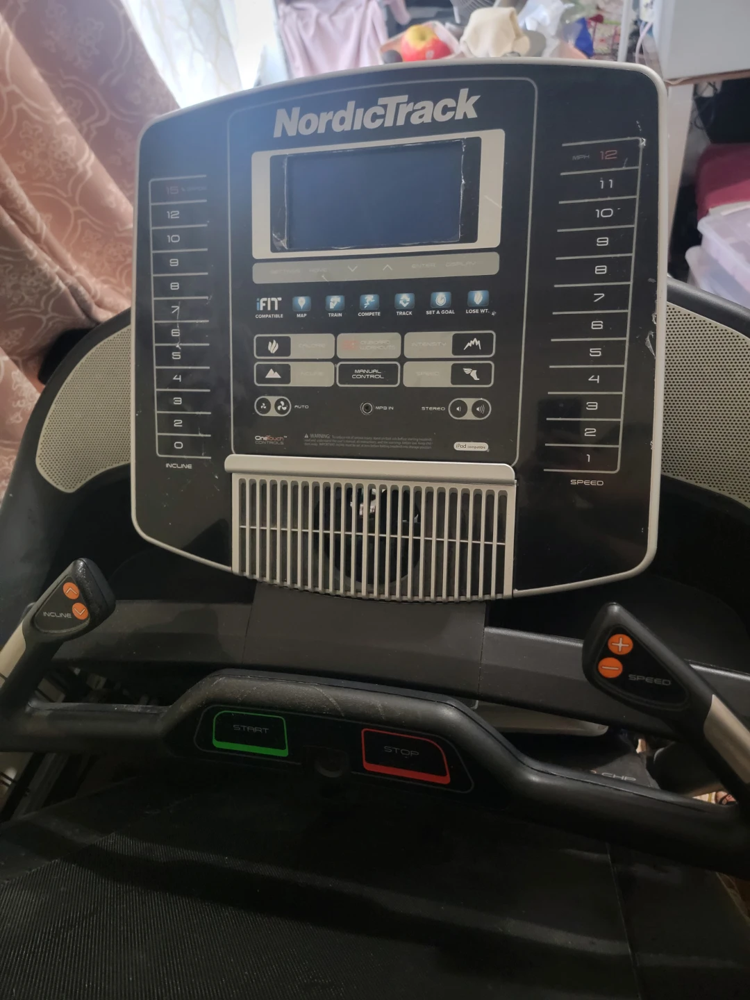 Treadmill NordicTrack Spacesaver - photo 2
