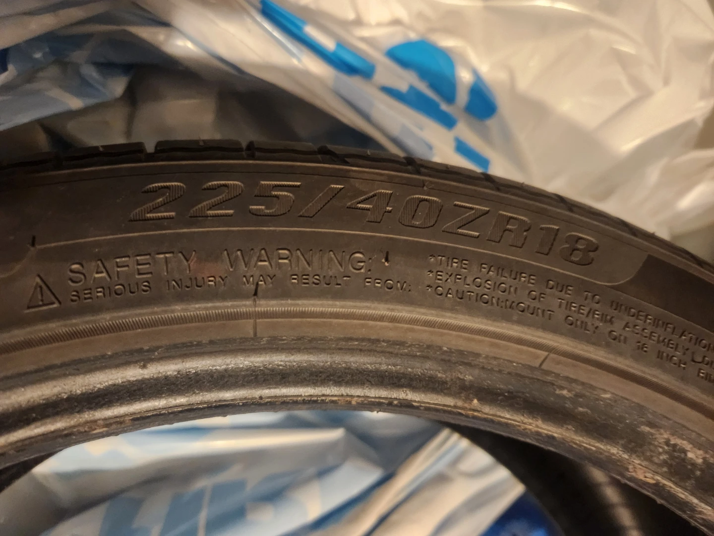 18" ZRated tires 225/40ZR18 Tire