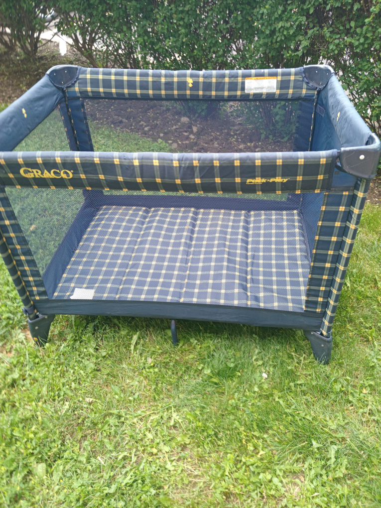 Grasco Baby Playpen