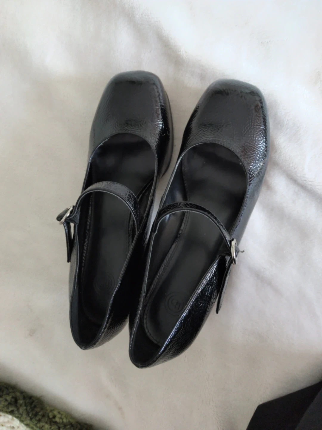 Urban Outfitters Black Patent Mary Jane Heels - photo 4