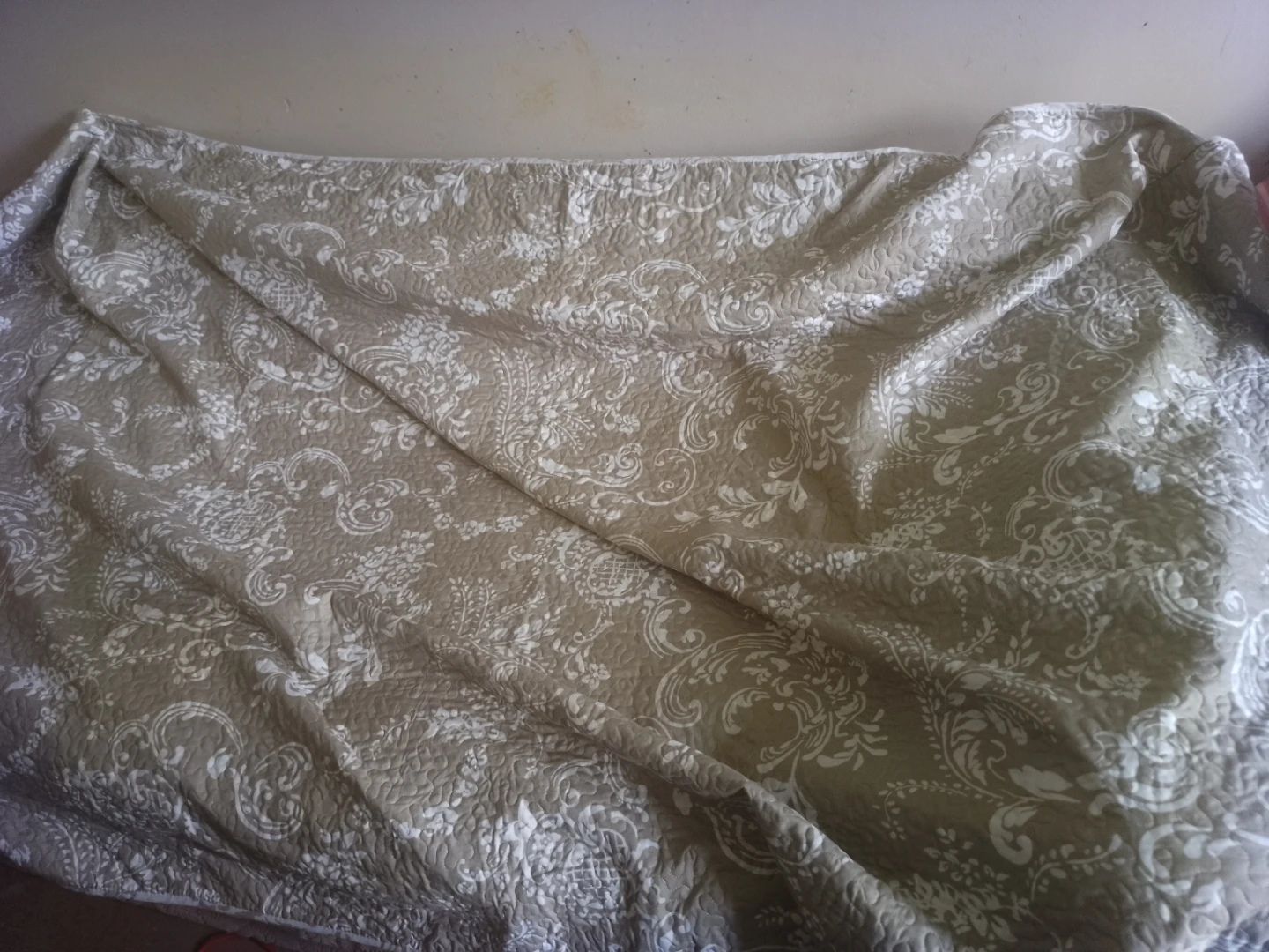 75"x39" Quilted reversible sofá cover  Blanket